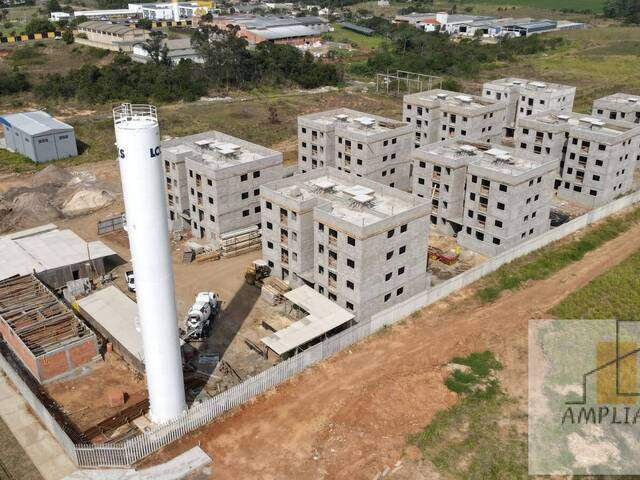 #10 - Apartamento para Venda em Criciúma - SC - 3