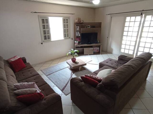 #48 - Casa para Venda em Criciúma - SC - 3