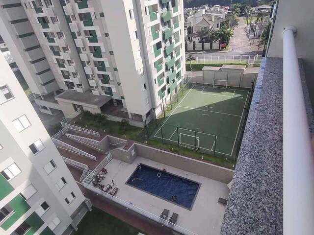 #65 - Apartamento para Venda em Criciúma - SC - 2