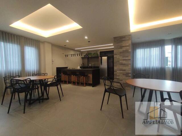 #94 - Apartamento para Venda em Criciúma - SC - 2