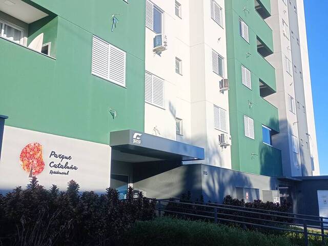 #94 - Apartamento para Venda em Criciúma - SC - 1
